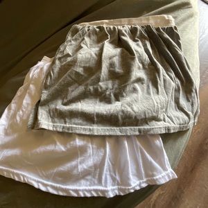 Pair of Shirt Extenders (grey & white) size Medium